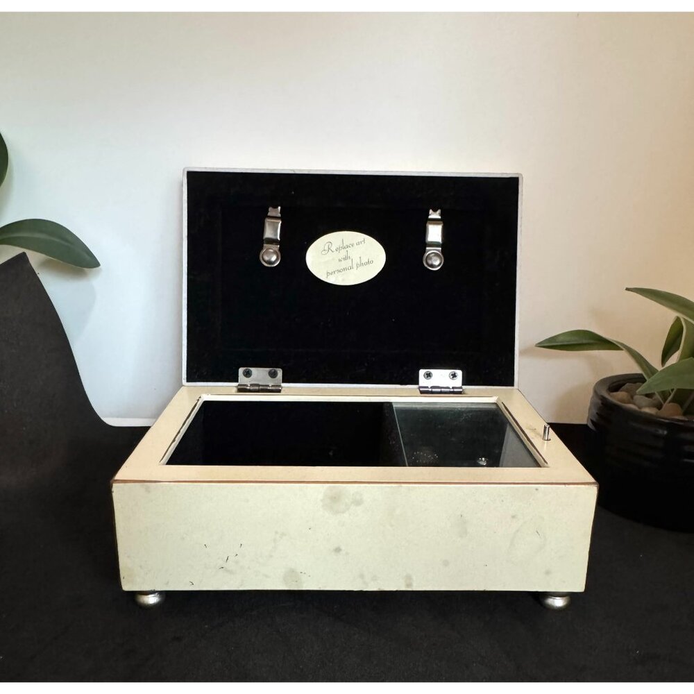 Granddaughter Keepsake Jewelry Box With Butterfly Design & Velvet Interior